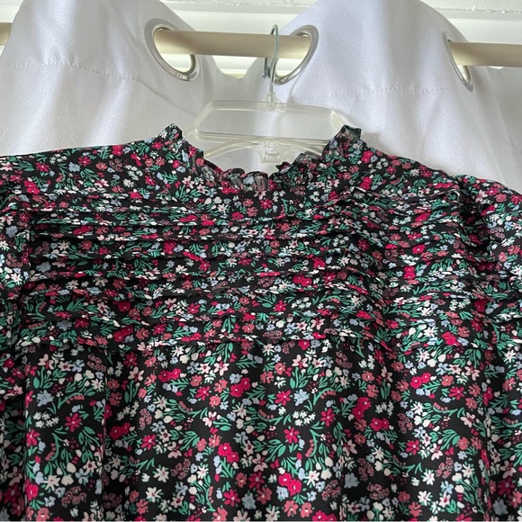 MSK Dresses & Skirts - MSK Black Floral Long Sleeve Dress